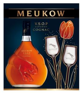 Meukow VSOP 0,7l 40% +2skla 