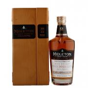 Midleton Very Rare 2022 0,7l 40% dřevěný box 